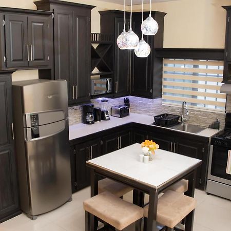 Stacys Place #2 2 Bedroom Apartment Port of Spain Luaran gambar