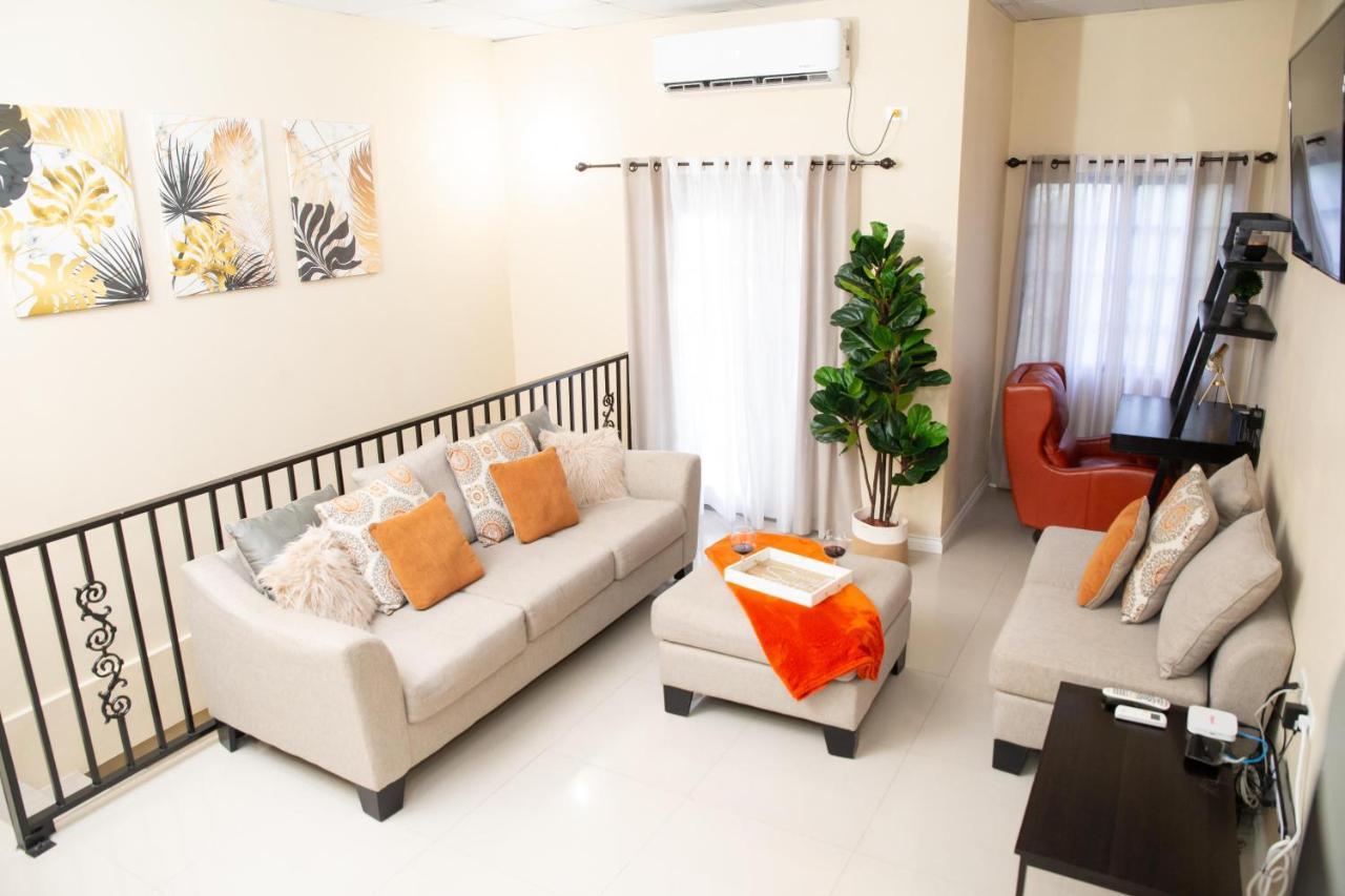 Stacys Place #2 2 Bedroom Apartment Port of Spain Luaran gambar